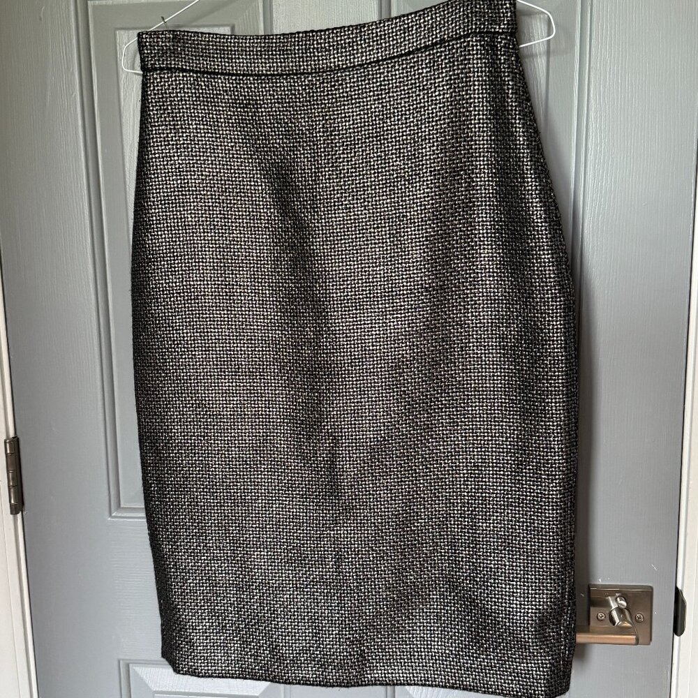 Banana Republic black & silver-gold metallic woven pencil skirt - like new - 10